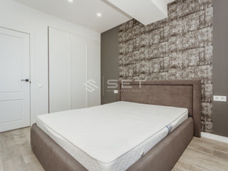 Apartament cu 2 camere, 70 m², Centru, Chișinău foto 2