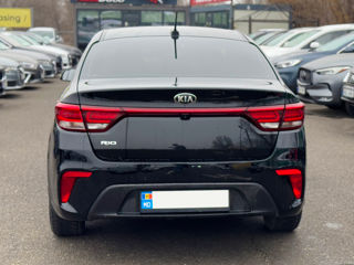 KIA Rio foto 6