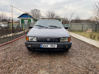 Volkswagen Passat foto 2