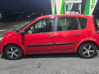 Renault Scenic foto 5