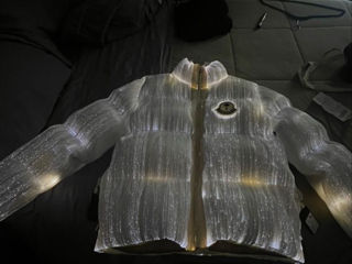 Moncler & palm angels puffer foto 2