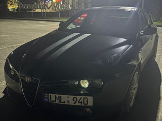 Alfa Romeo 159 foto 2