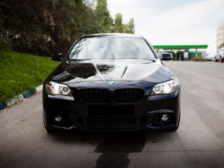 BMW 5 Series foto 5