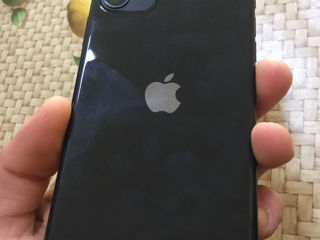 iPhone 11 -totul în original