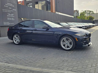 BMW 5 Series foto 2