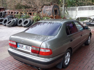 Toyota Carina foto 5