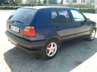 Volkswagen Golf foto 4