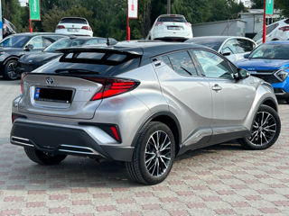 Toyota C-HR foto 4