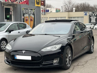 Tesla Model S foto 3