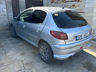 Peugeot 206 foto 2