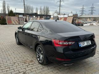 Skoda Superb foto 7