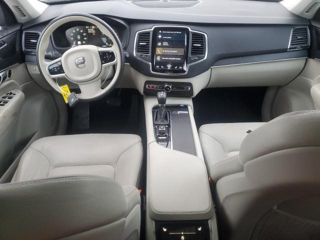 Volvo XC90 foto 8