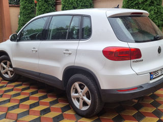 Volkswagen Tiguan foto 5