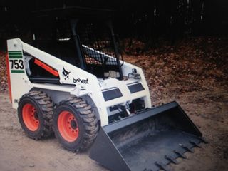 Oferim servicii bobcat (mini/încărcator) услуги трактор бобкет tractor,excavator foto 5