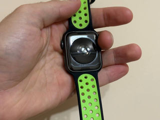 Apple Watch Se 44mm ecran ideal/carcasa 9.5/10 foto 3