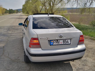 Volkswagen Bora foto 4