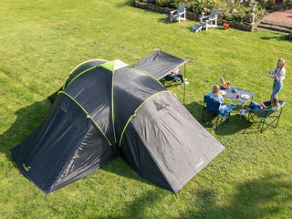 Doua corturi pentru 4-6 persoane. Палатка