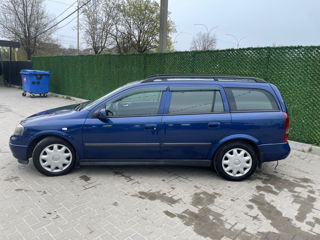 Opel Astra фото 6