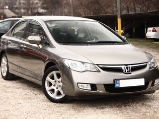 Honda Civic Hibrid foto 1