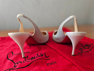 Pantofi Christian Louboutin foto 4