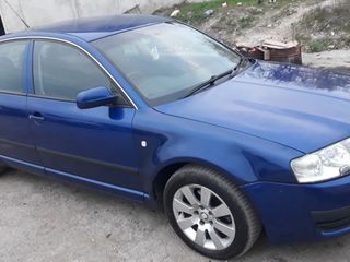 SUPERB 2004 год . 1.9 автомат foto 2