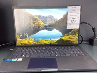 Asus Expert Book B1500C.  3990 lei