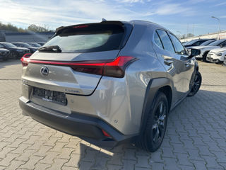 Lexus UX foto 3