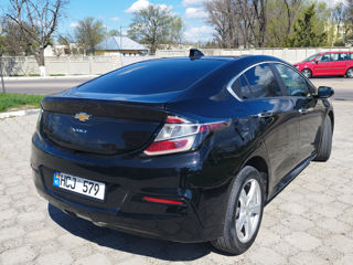 Chevrolet Volt фото 6