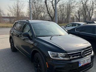 Volkswagen Tiguan foto 2