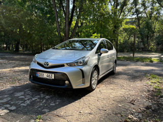 Toyota Prius + foto 2