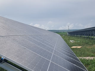 Montarea structurii metalice, montarea și darea în exploatare a parcurilor fotovoltaice foto 10