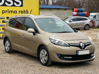 Renault Grand Scenic foto 3