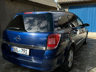 Opel Astra foto 5