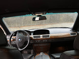 BMW 7 Series foto 9