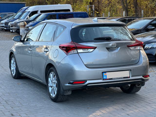 Toyota Auris foto 5