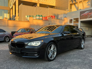 BMW 7 Series foto 2