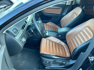 Volkswagen Passat foto 8