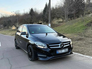 Mercedes B-Class foto 4