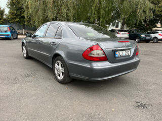 Mercedes E-Class foto 4