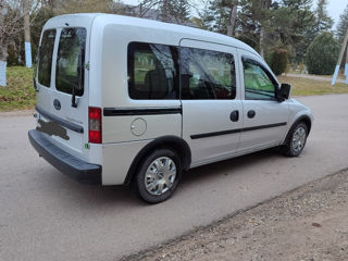 Opel Combo foto 4