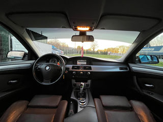 BMW 5 Series foto 6