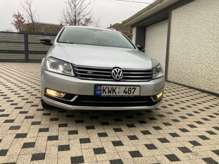 Volkswagen Passat foto 2