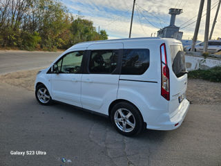 Ford Tourneo Connect foto 4