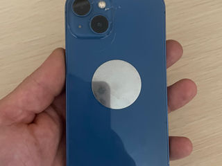 iPhone 13 blue foto 4