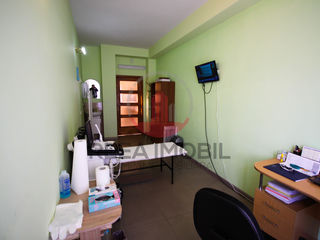 Spatiu comercial buiucani - euroreparatie 150m.p Alba Iulia -  Clinica Privata ! foto 2