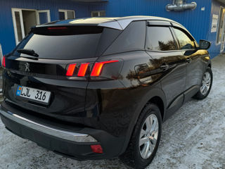 Peugeot 3008 foto 2