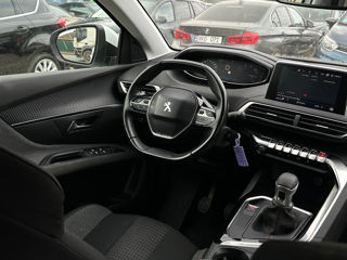 Peugeot 5008 foto 17