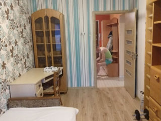 Комната, 50 м², 3/9 эт.