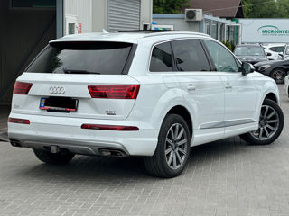 Audi Q7 foto 4