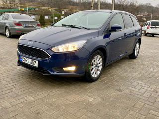 Ford Focus foto 6